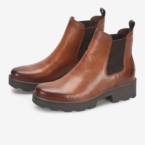 Born Tan Leather Chelsea Boots Verona